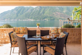 Luxury Pool Villa Feliz - Happy Rentals